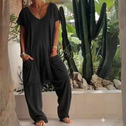 👋 Roba miradas con el Mono Martina? 🌟