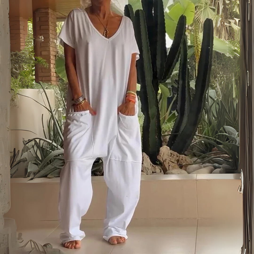 👋 Roba miradas con el Mono Martina? 🌟